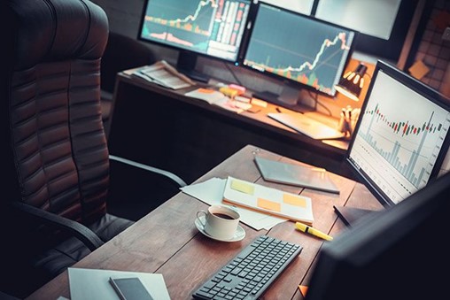 دائما ما نوصى بالربط بين التحليل الفنى والتحليل الاقتصادى للخروج بأفضل نتيجة ودراسة للسوق لتوقع التحرك الحالى ومداه ومستقبل الاسعار والاتجاه دائما ما نوصى بالربط بين التحليل الفنى والتحليل الاقتصادى للخروج بأفضل نتيجة ودراسة للسوق لتوقع التحرك الحالى ومداه ومستقبل الاسعار والاتجاه